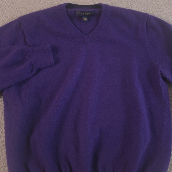 Club Room Other - Club Room Sweater Mens Small Purple 100% Merino Wool V-Neck Pullover Classic